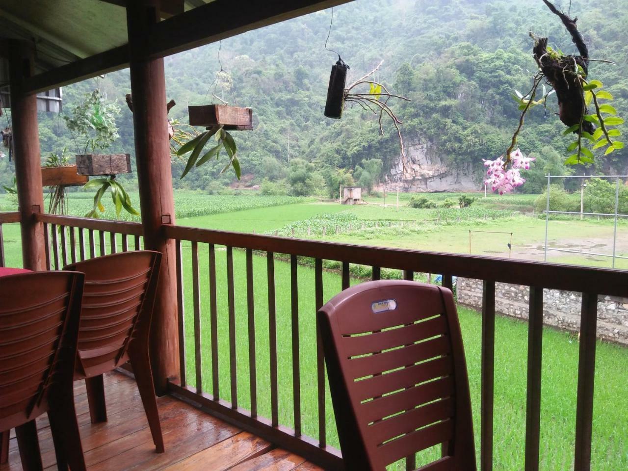 Tran Xuan Homestay Ba Be Exterior photo