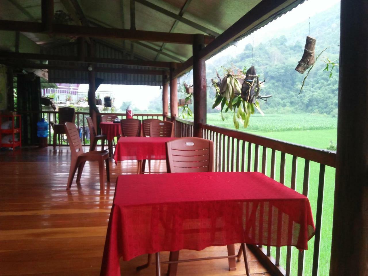 Tran Xuan Homestay Ba Be Exterior photo